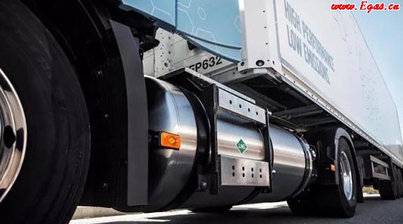 沃爾沃推天然氣汽車，續(xù)航1000公里動(dòng)力不輸柴油，比電動(dòng)車強(qiáng)太多